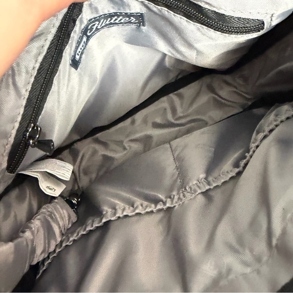 Lug Flutter Crossbody Purse Pockets Organizer Travel RFID Heathered Grey Black - Picture 14 of 15